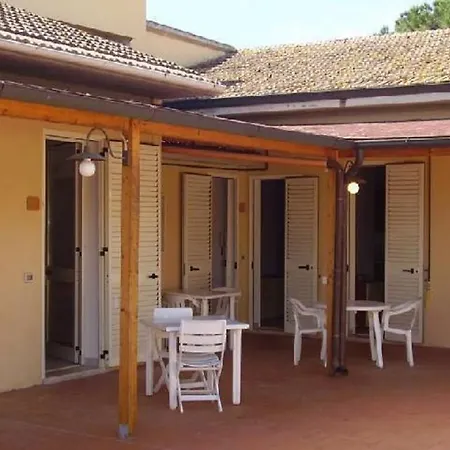 Rosmari Bilo 06 Θέρετρο