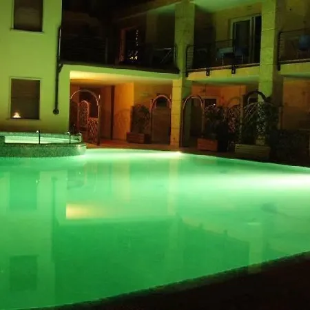 Rosmari Bilo 06 Resort *