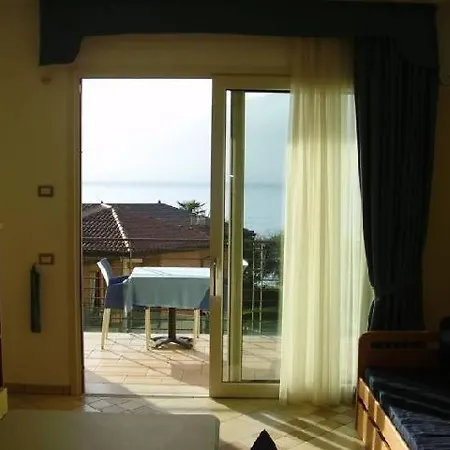 Rosmari Bilo 06